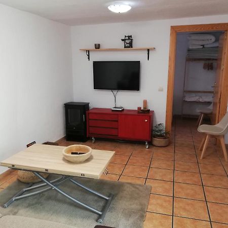 La Buganvilla De Juana Y Antonio カサーレス エクステリア 写真
